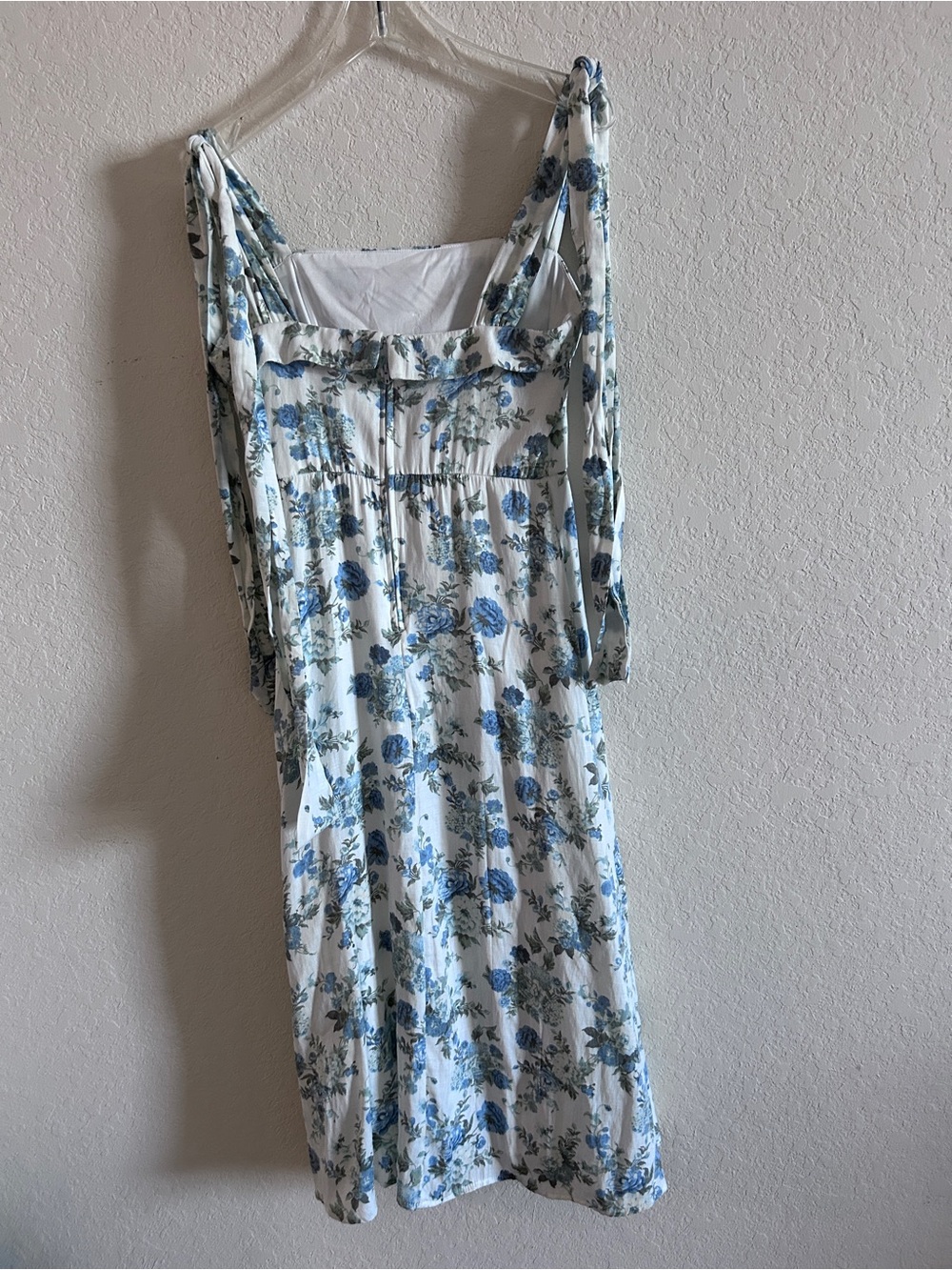 NWT Francesca's Collections White Midi Dress with Blue Floral Print